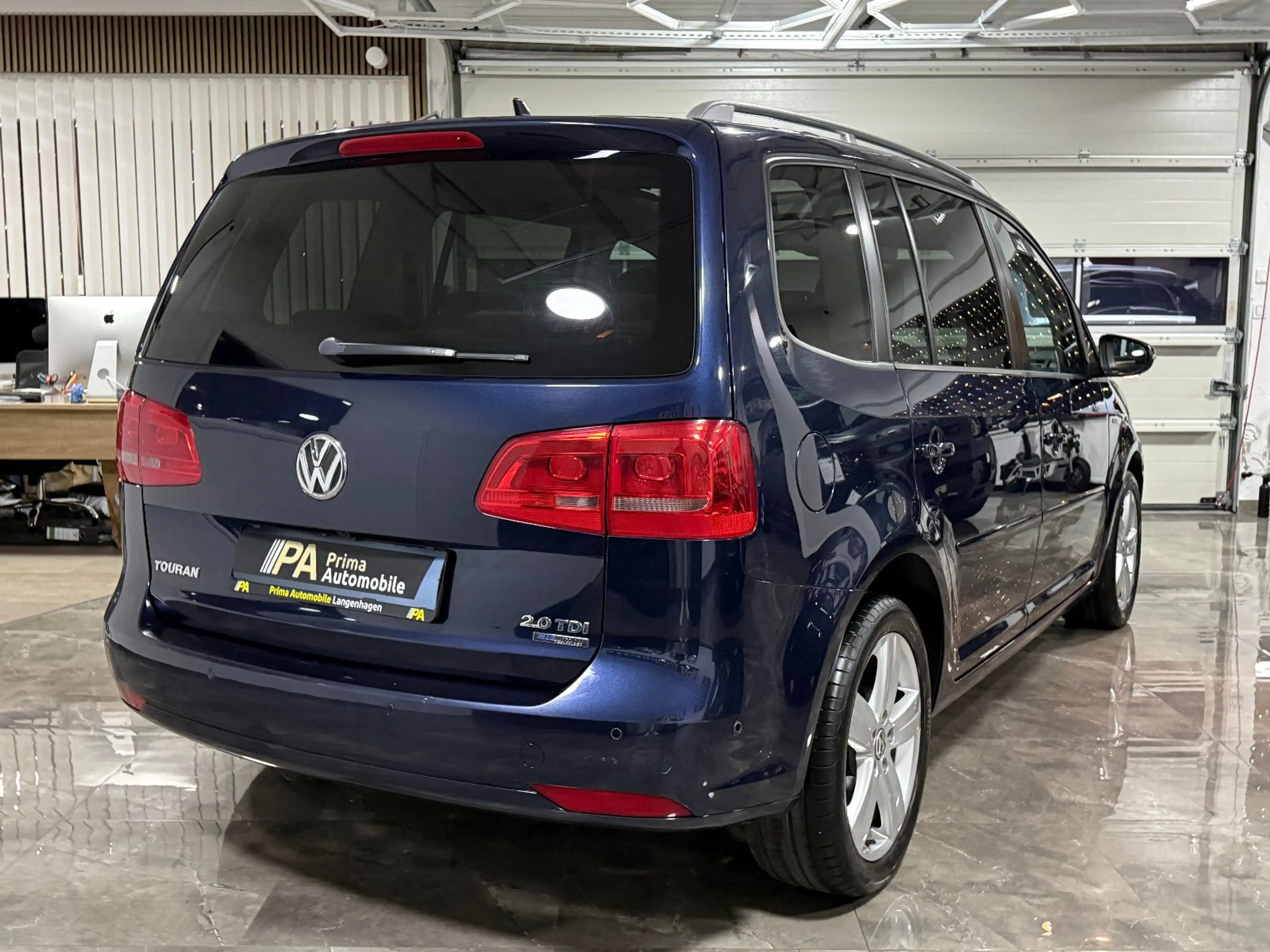 Volkswagen Touran 2.0TDI Life BMT / DSG 7-Sitzer Pano Xenon — photo 4