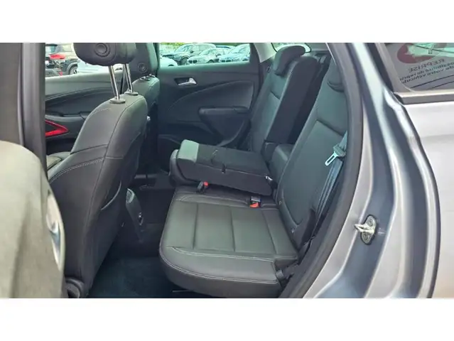 Opel Crossland view 23
