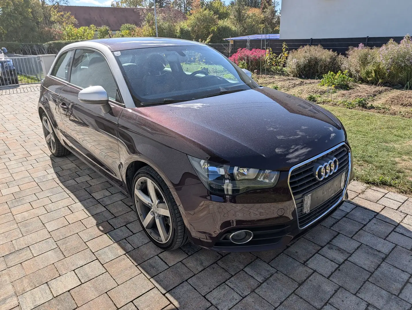 Audi A1 1,4 TFSI Attraction - 1