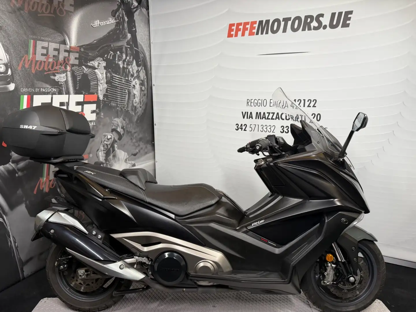 Kymco AK 550 Nero - 1