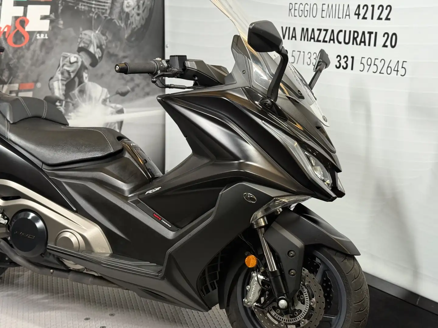 Kymco AK 550 Nero - 2