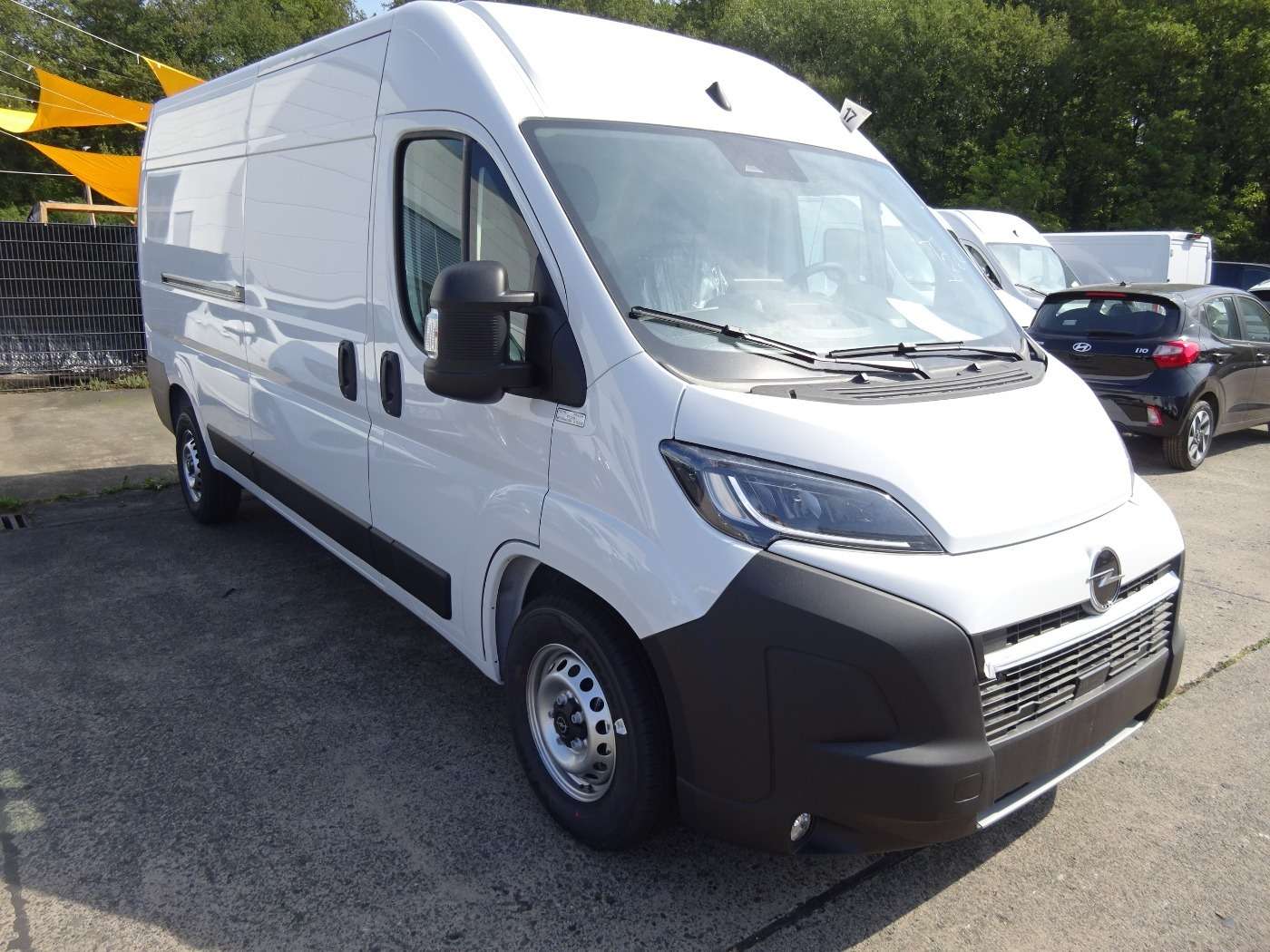 Opel Movano