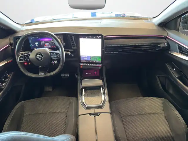 Renault Austral view 11
