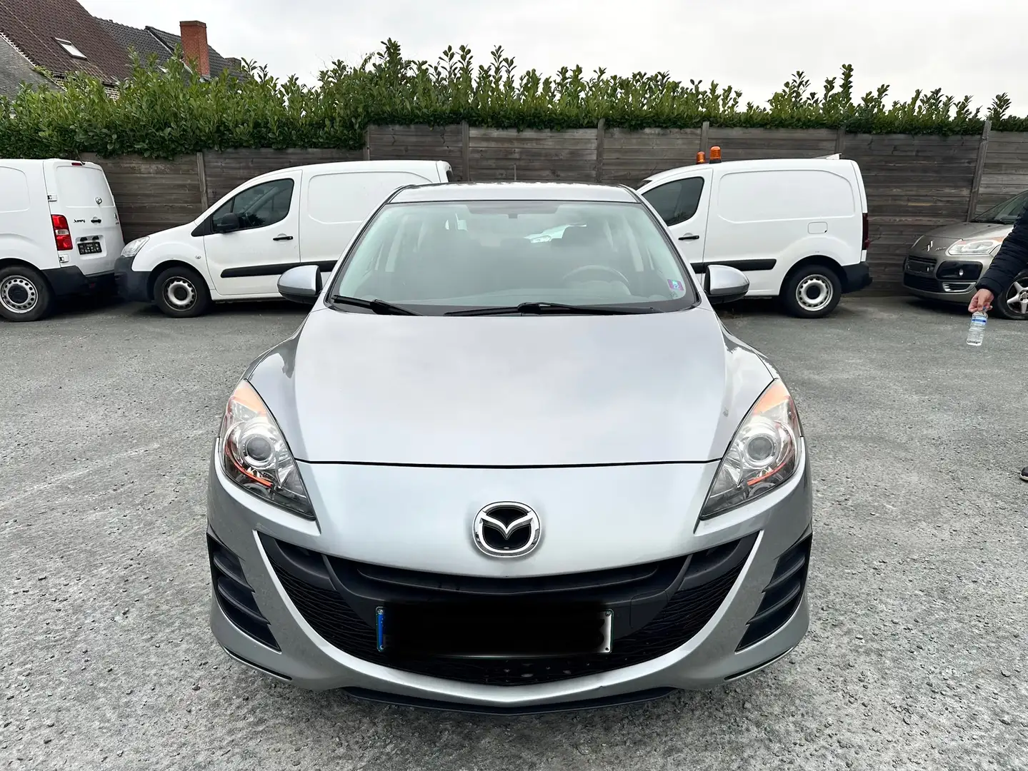 Mazda 3 3 1.6 CDVi Exclusive DPF Grijs - 2