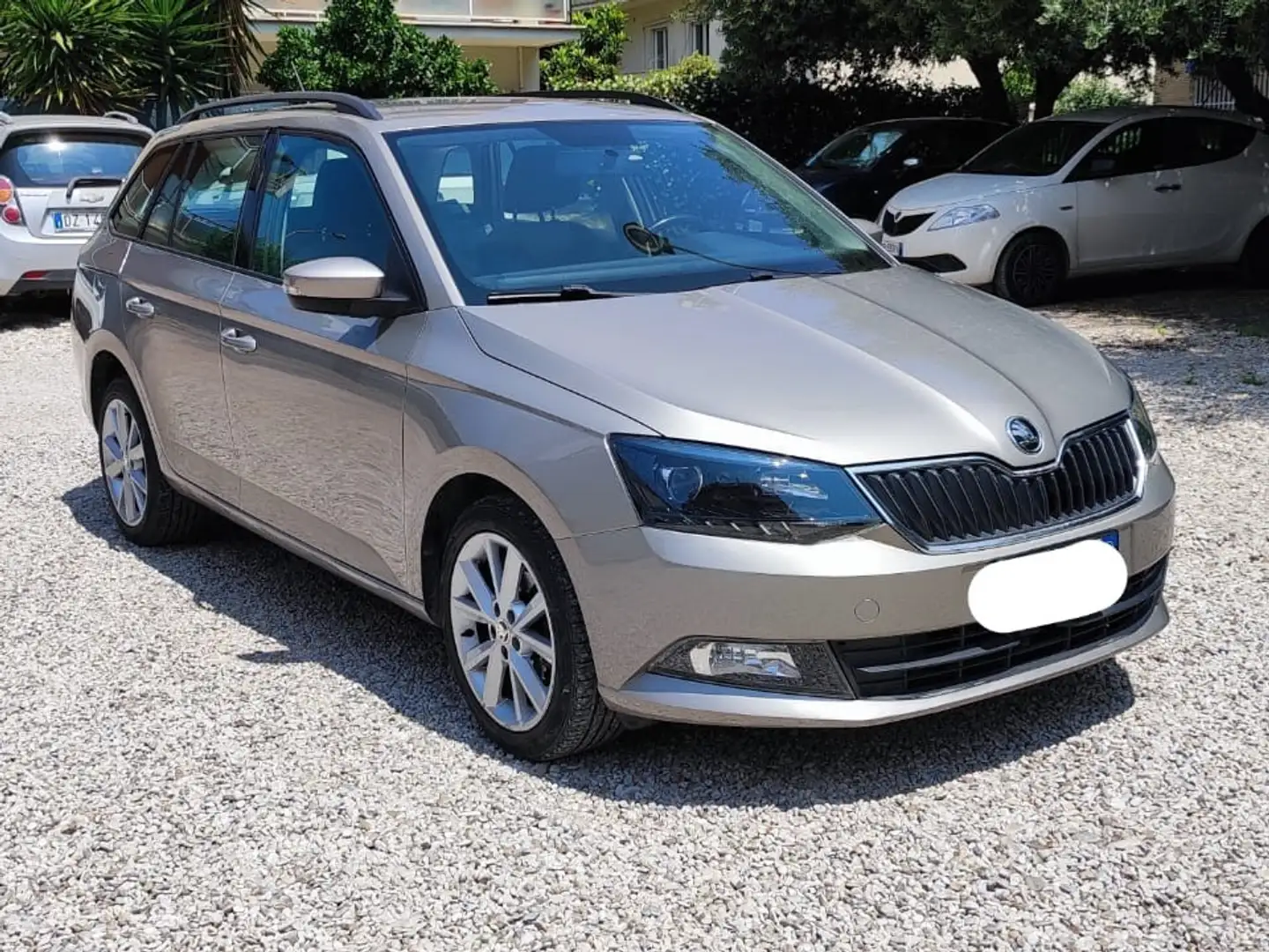 Skoda Fabia Wagon 1.0 mpi Ambition 75cv Argento - 2