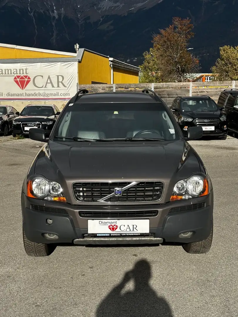 Volvo XC90 D5 Kinetic Geartronic AWD Marrón - 1