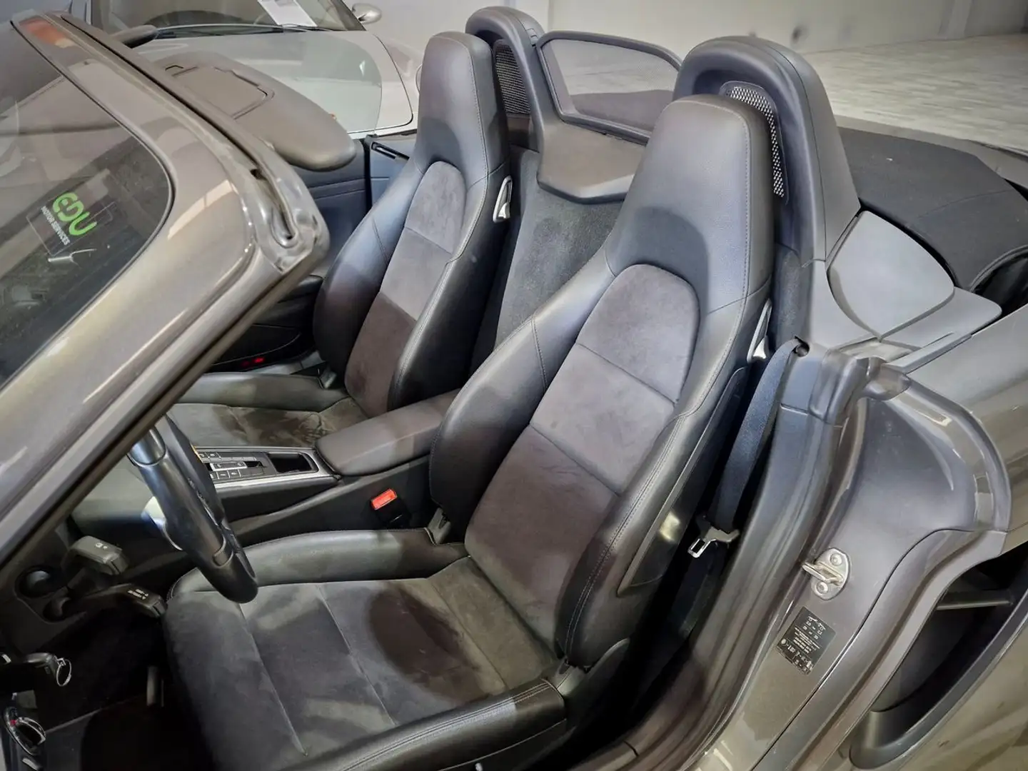 Porsche Boxster Descapotable 265cv Automático de 2 Puertas Gris - 2