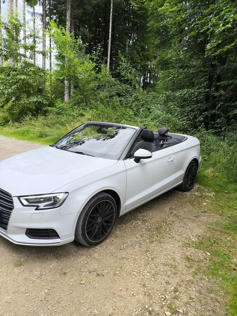 Audi A3 basis Blanc - 1