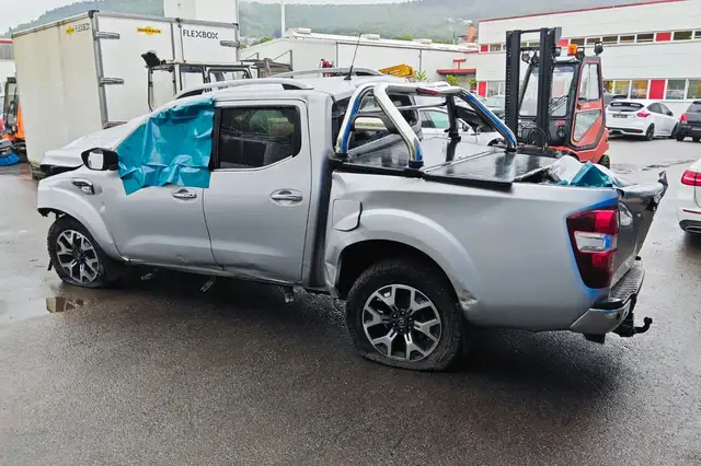 Renault Alaskan
