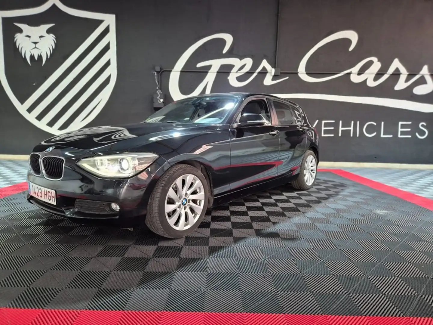 BMW Active Hybrid 5 1 118d Negro - 1
