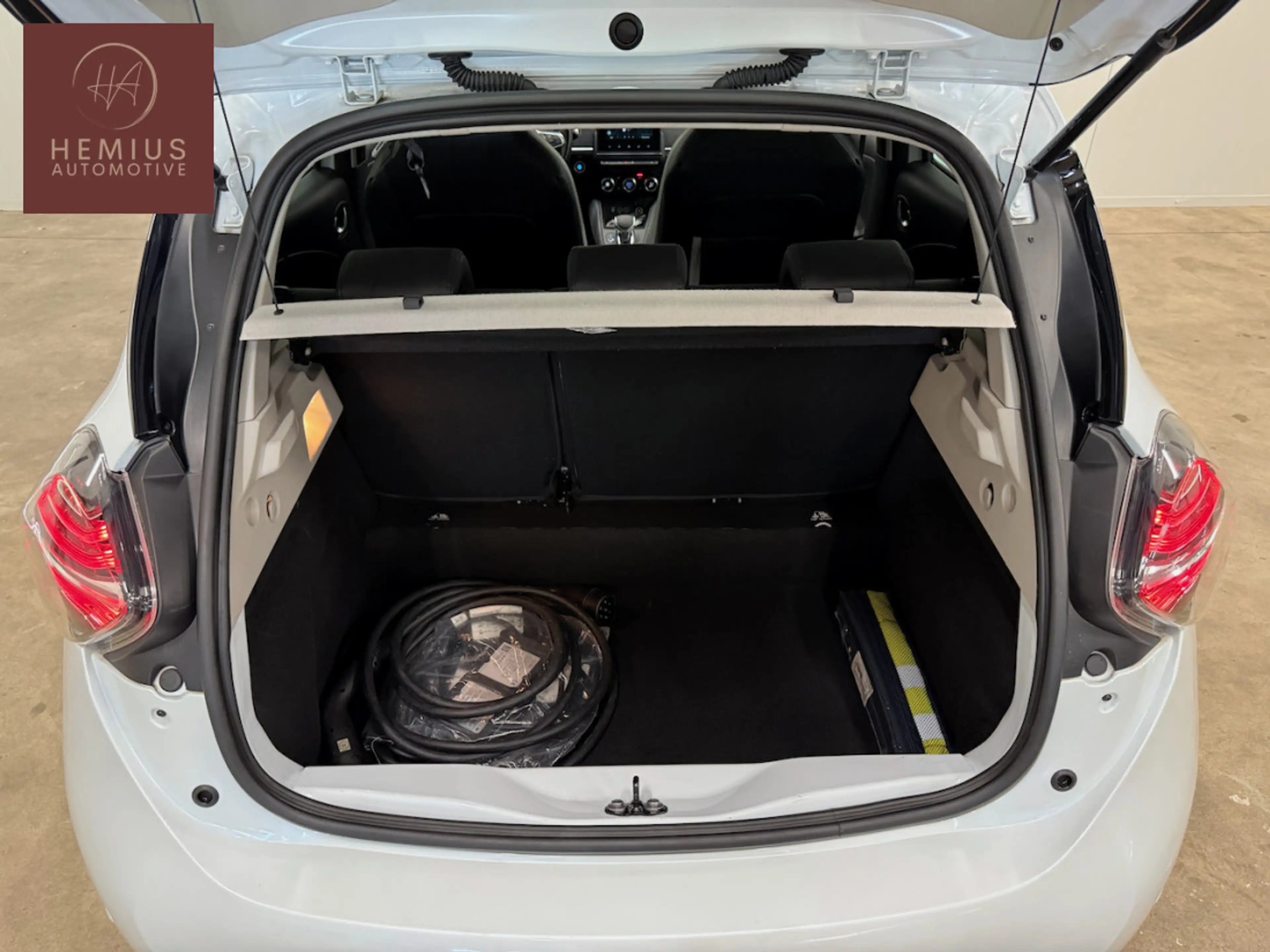 Renault ZOE R135 Intens 52 kWh - 93% SOH - Koop Accu - Warmtep — photo 14
