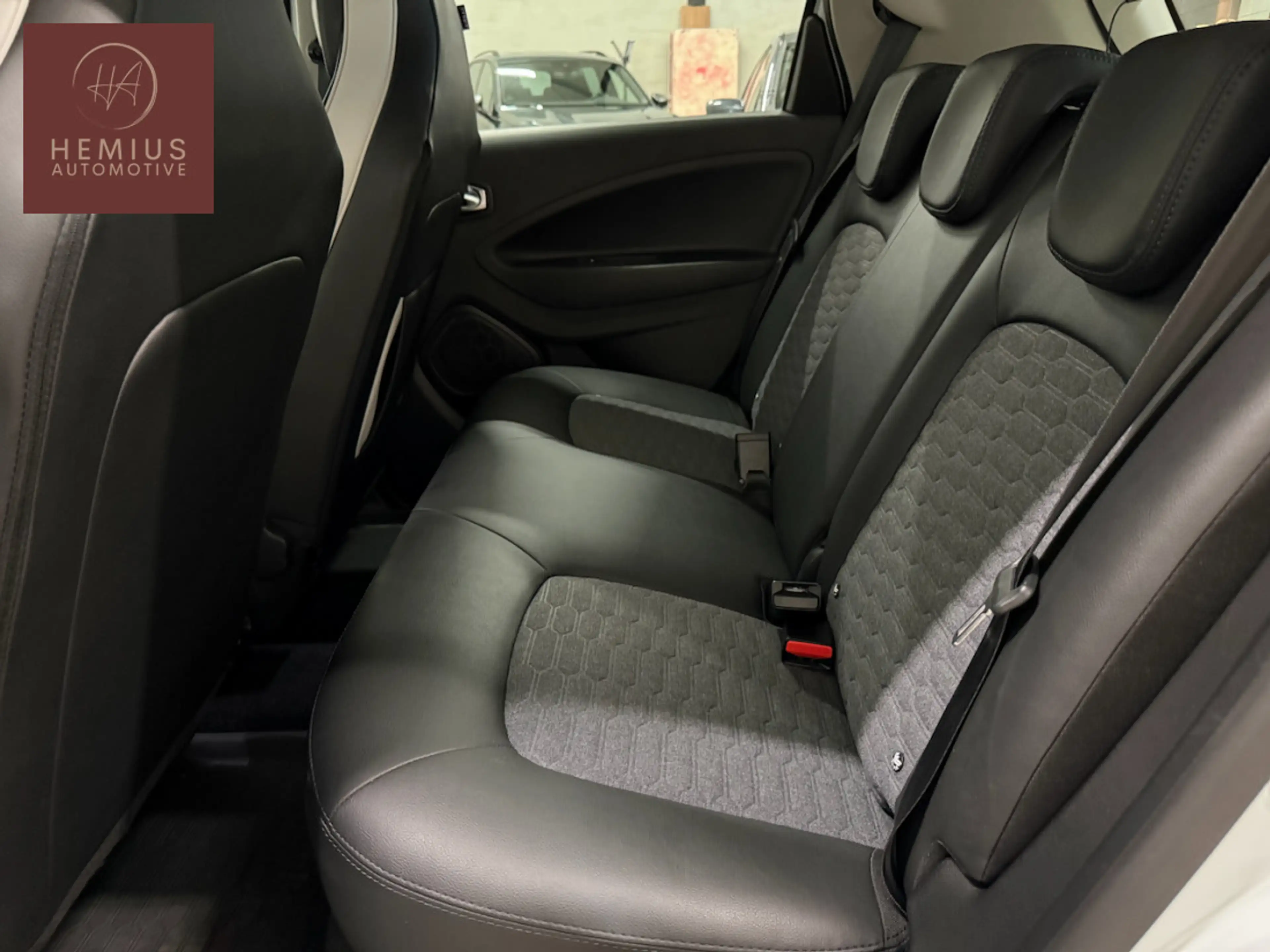 Renault ZOE R135 Intens 52 kWh - 93% SOH - Koop Accu - Warmtep — photo 9