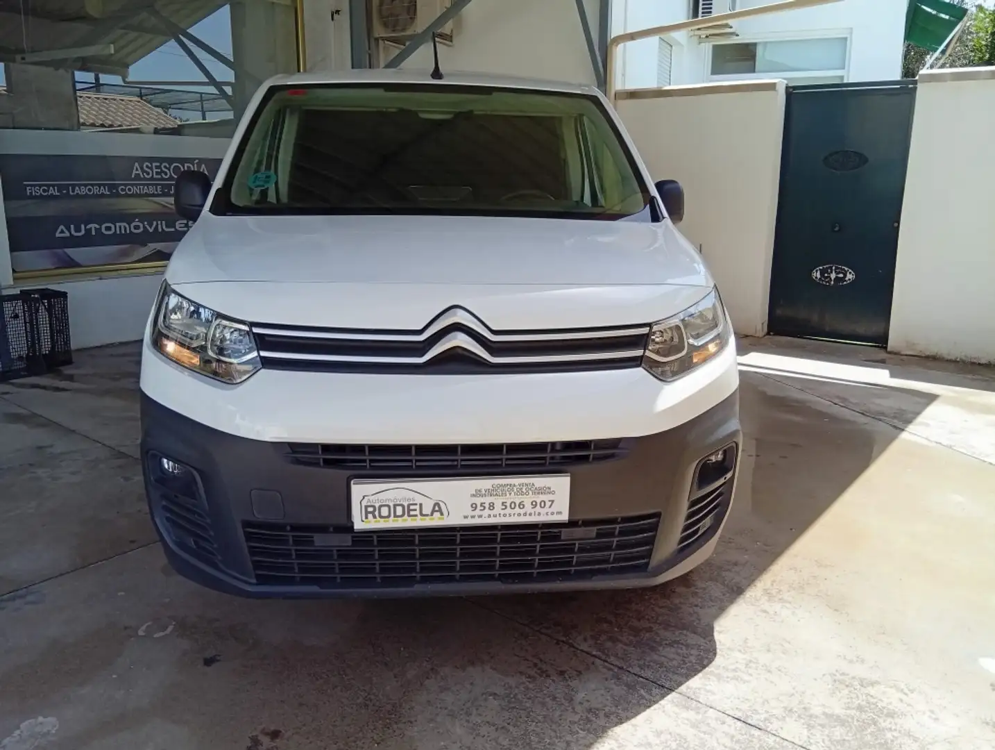 Citroen Berlingo Van BlueHDi S&S Talla M Club 100 Blanco - 2