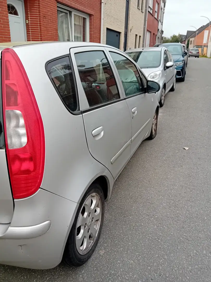 Mitsubishi Colt 1.5i 16v Instyle - 1