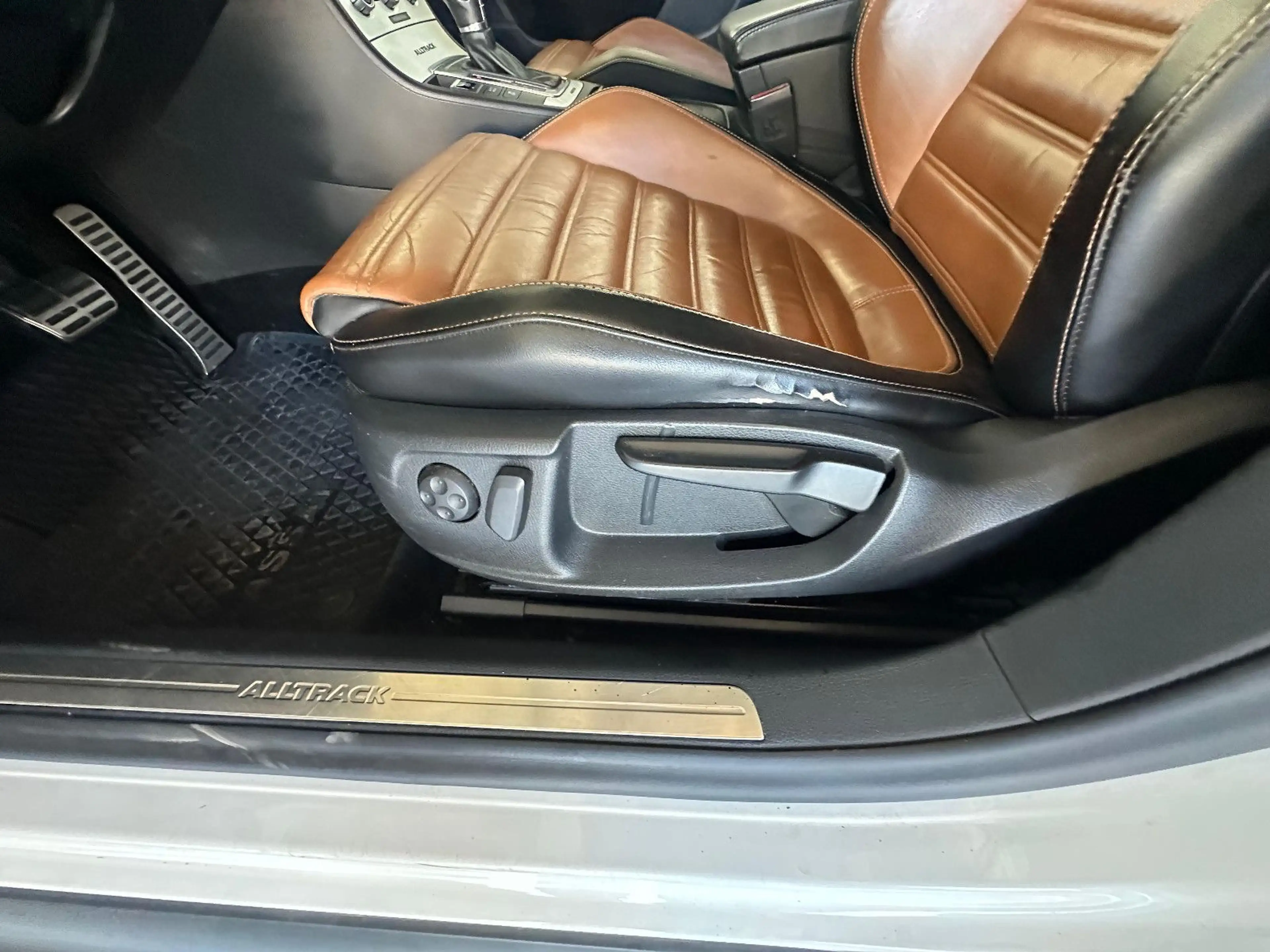 Volkswagen Passat Alltrack Passat TSI DSG 4MOTION Alltrack Leder/ Xen. /Nav — photo 15