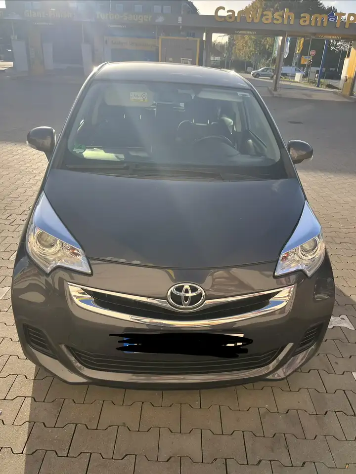 Toyota Verso-S
