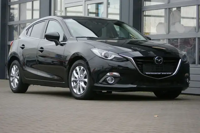 Mazda 3 SKYACTIV-D 150 Automatik Sports-Line