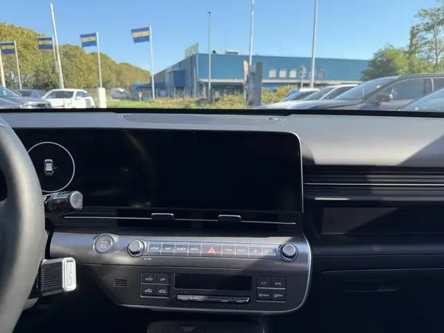 Hyundai Kona view 12