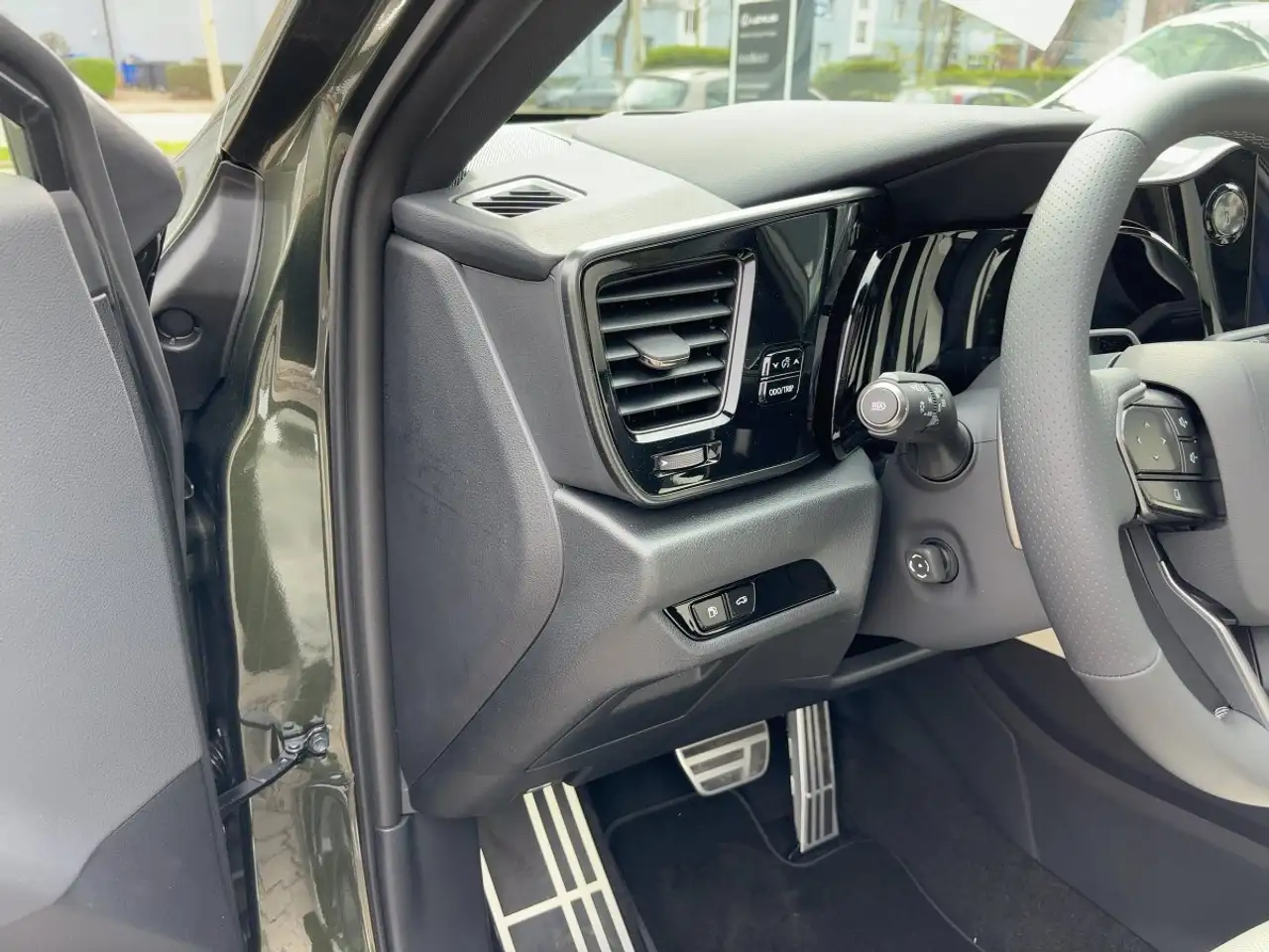 Lexus NX 450h+ F SPORT *Pano* Ivaloweiß 15