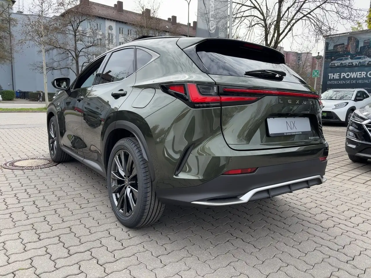 Lexus NX 450h+ F SPORT *Pano* Ivaloweiß 3