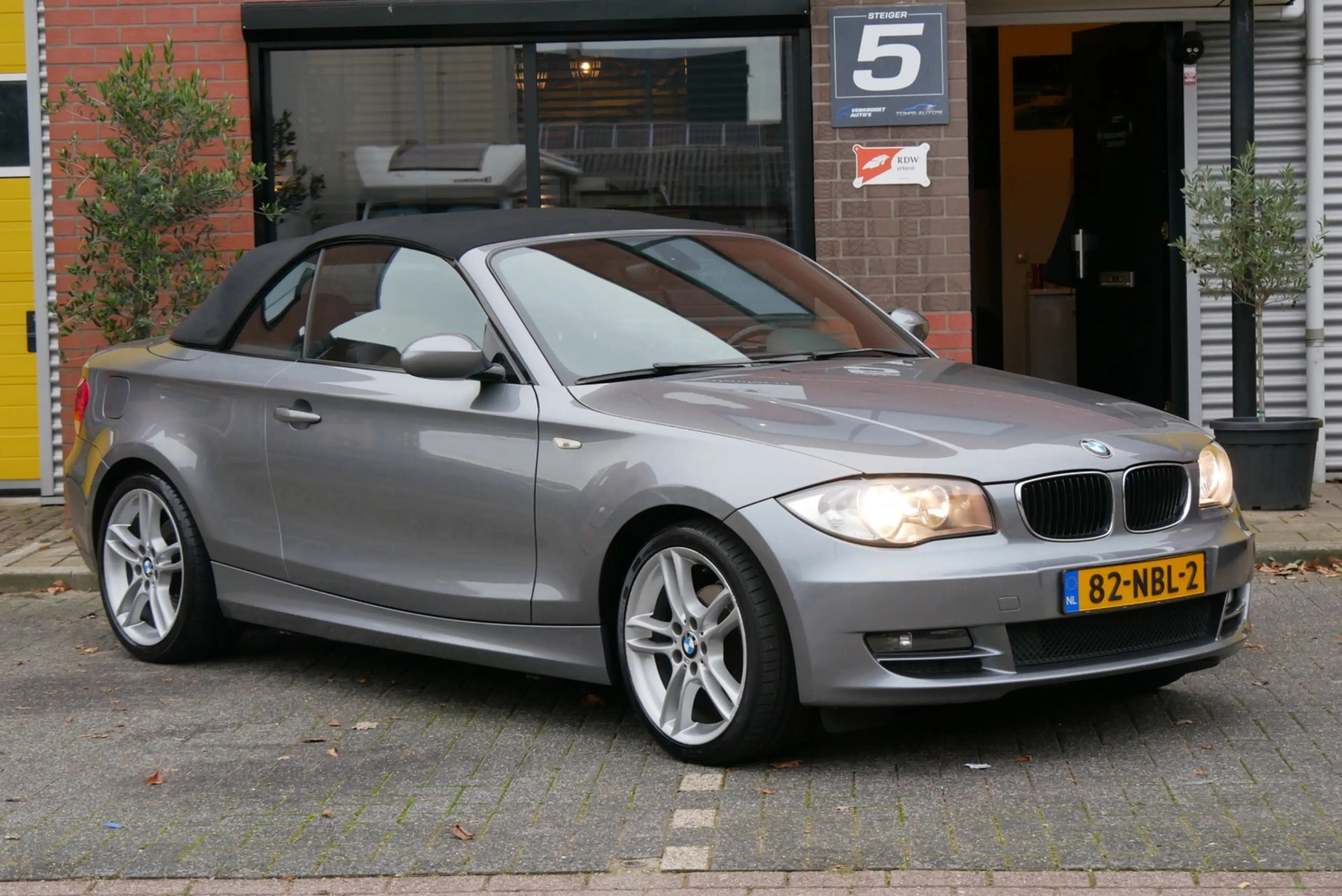 BMW 118 1-serie Cabrio 118i Executive.automaat.stoelverw.n — photo 3