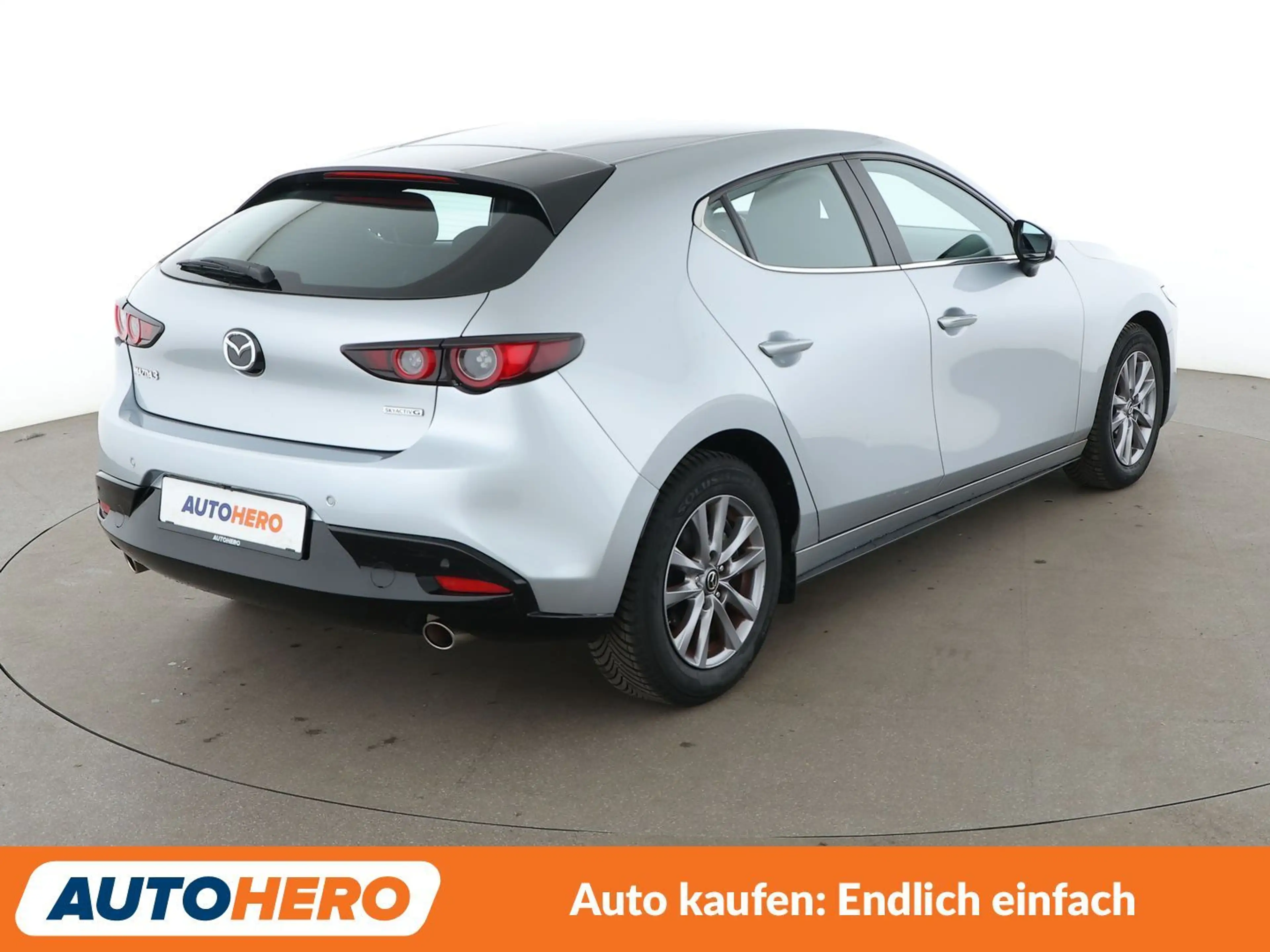 Mazda 3 2.0 Skyactiv-G Selection *NAVI*HEAD-UP*LED*ACC*CAM — photo 6