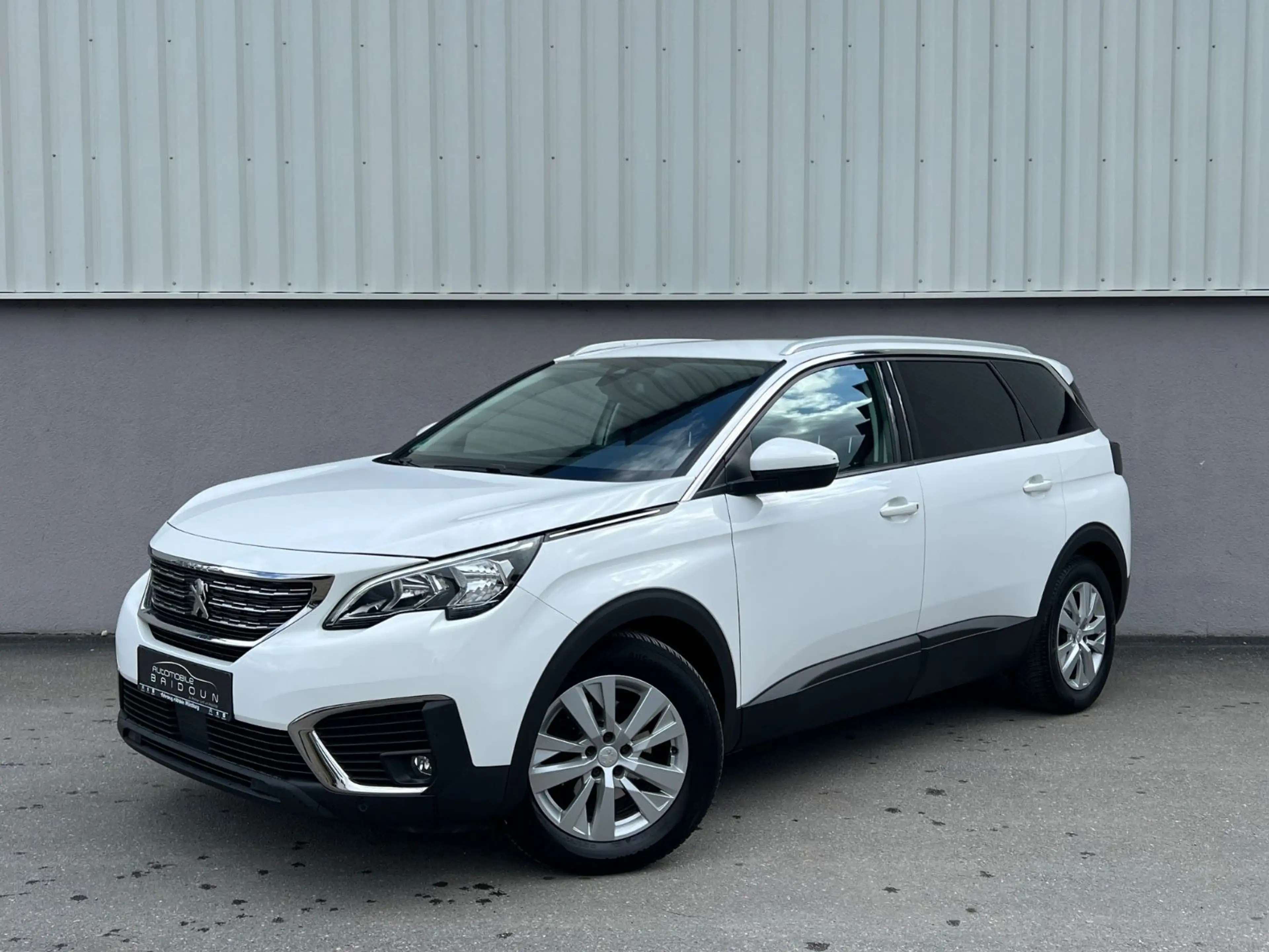 Peugeot 5008 PureTech 130 Active Kamera