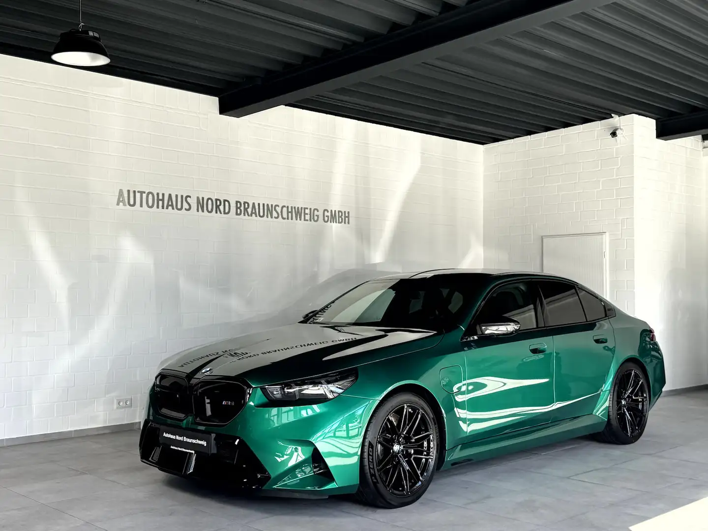 BMW M5 Limousine*M Drivers*Carbon*HUD*Bowers&Wilkins* Verde - 1
