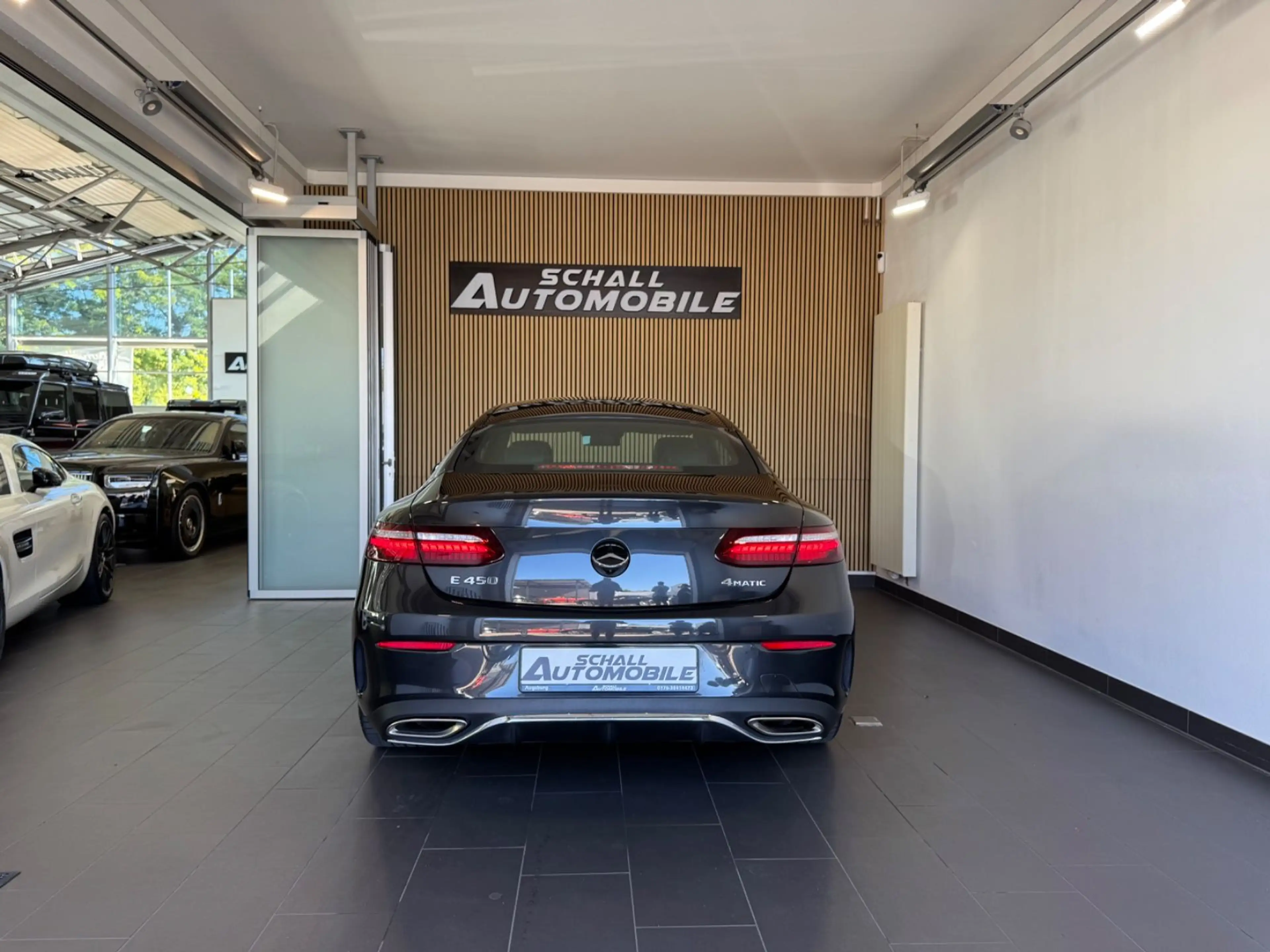 Mercedes-Benz E 450 Coupé 4Matic *DISTR.+/360°/KEYLESS/BURMEST — photo 7