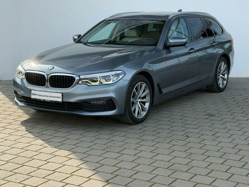 BMW 520 d xDrive Sport Line Pano/AHK/HUD/LED+/4xShz Pano/A — photo 2
