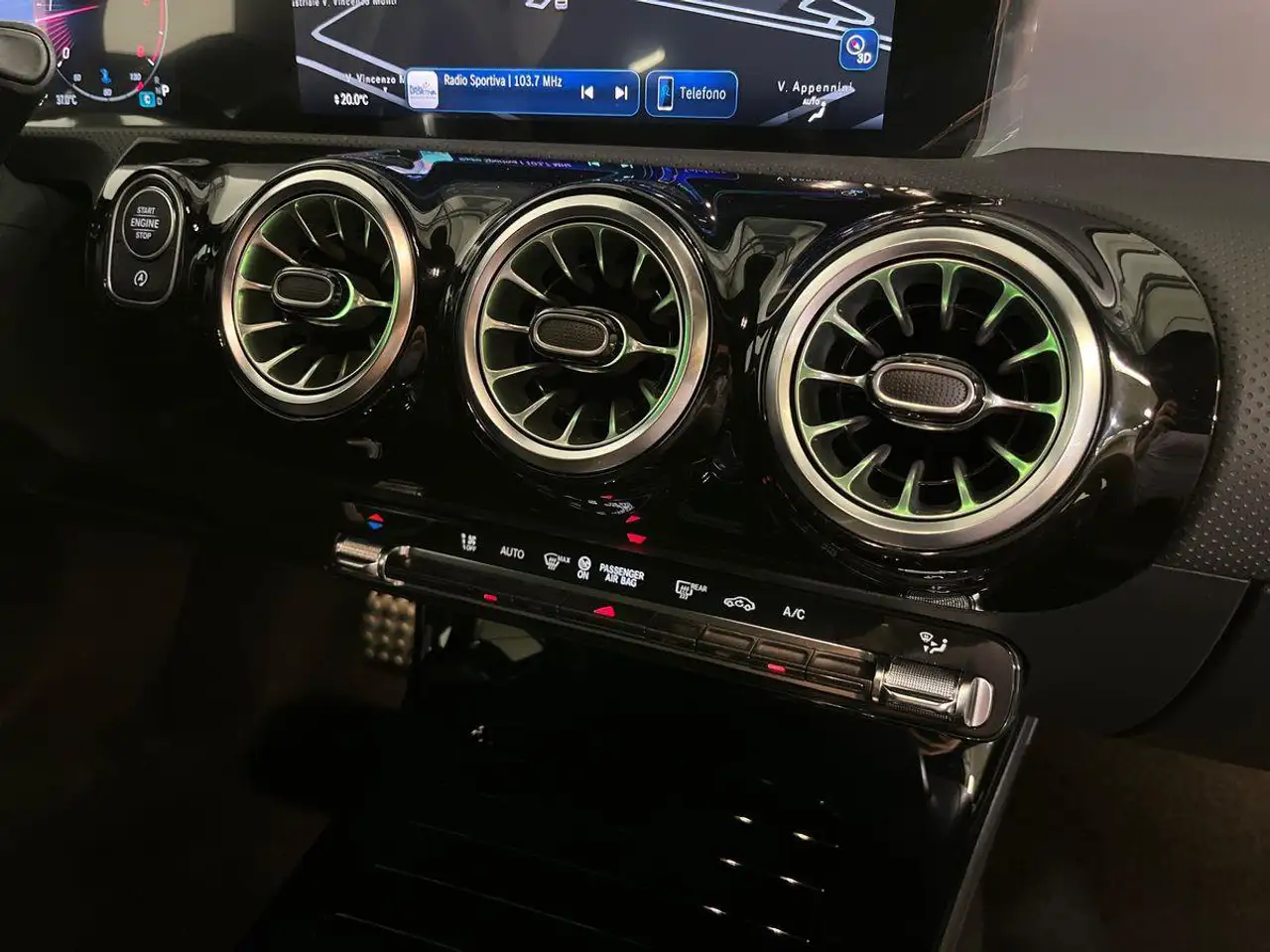 Mercedes-Benz A-Class 2026 — фото 14