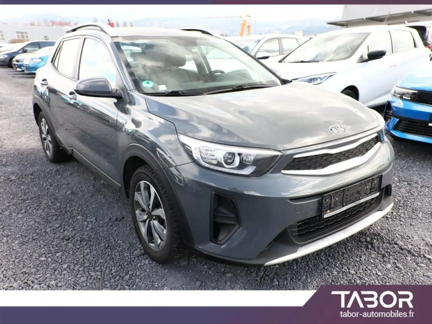 Kia Stonic 1.0 T-GDI 100 DCT LED Cam Gris - 2