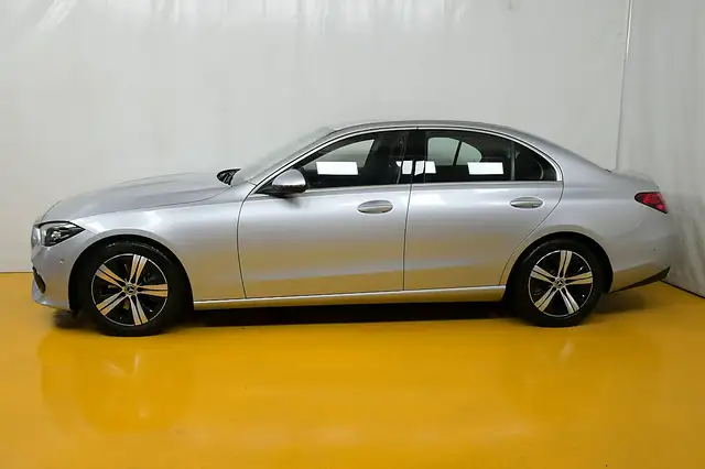 Mercedes-Benz C-Class view 7