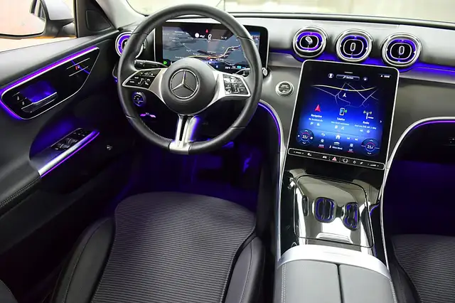 Mercedes-Benz C-Class view 14