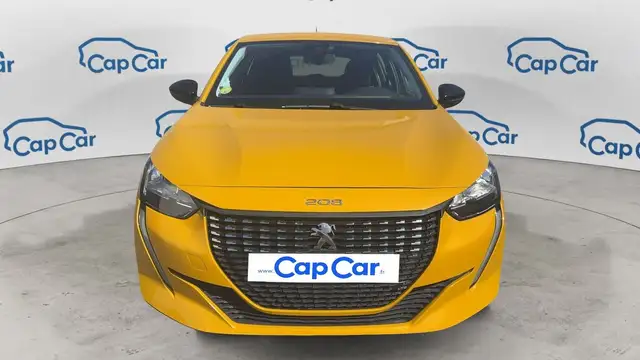 Peugeot 208 view 5
