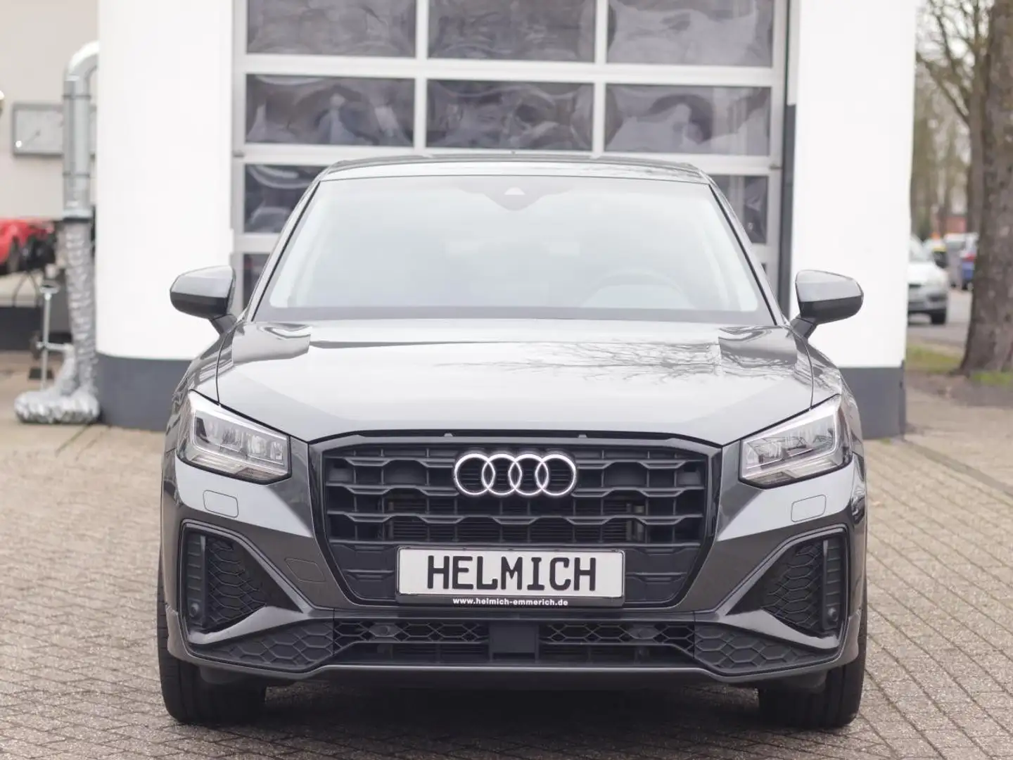 Audi Q2 1.5 TFSI S line S-Tronic Navi Kamera LM19 ACC Gris - 2