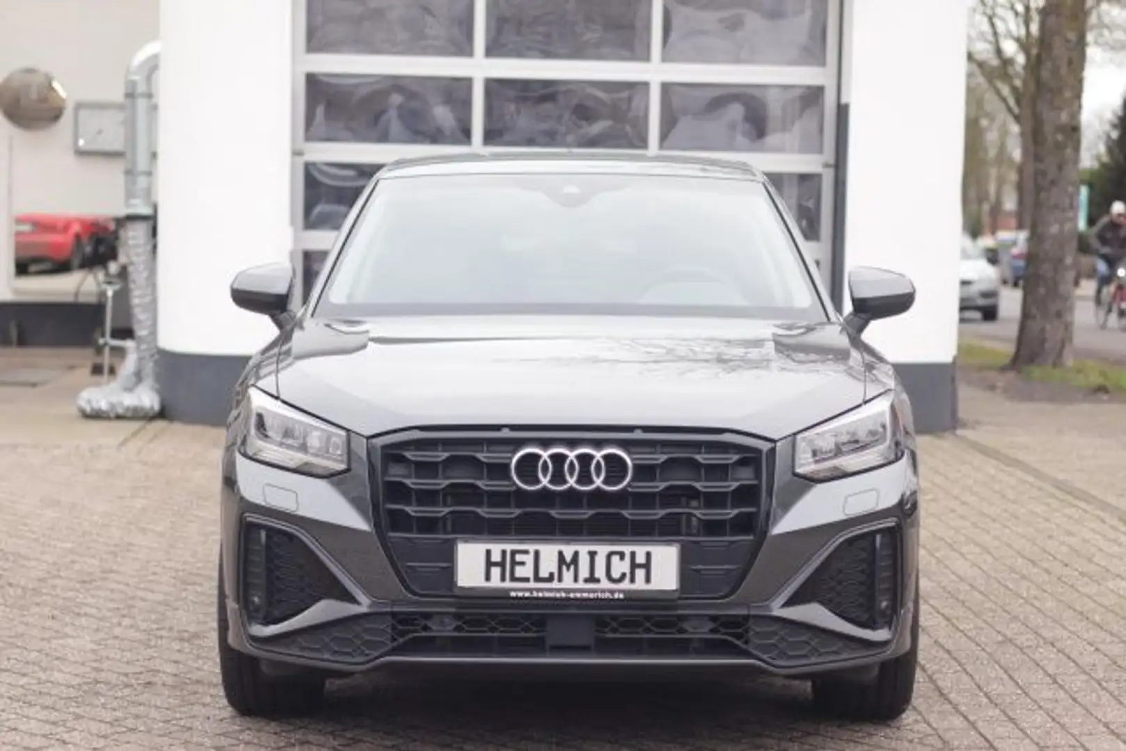 Audi Q2 1.5 TFSI S line S-Tronic Navi Kamera LM19 ACC Gris - 2
