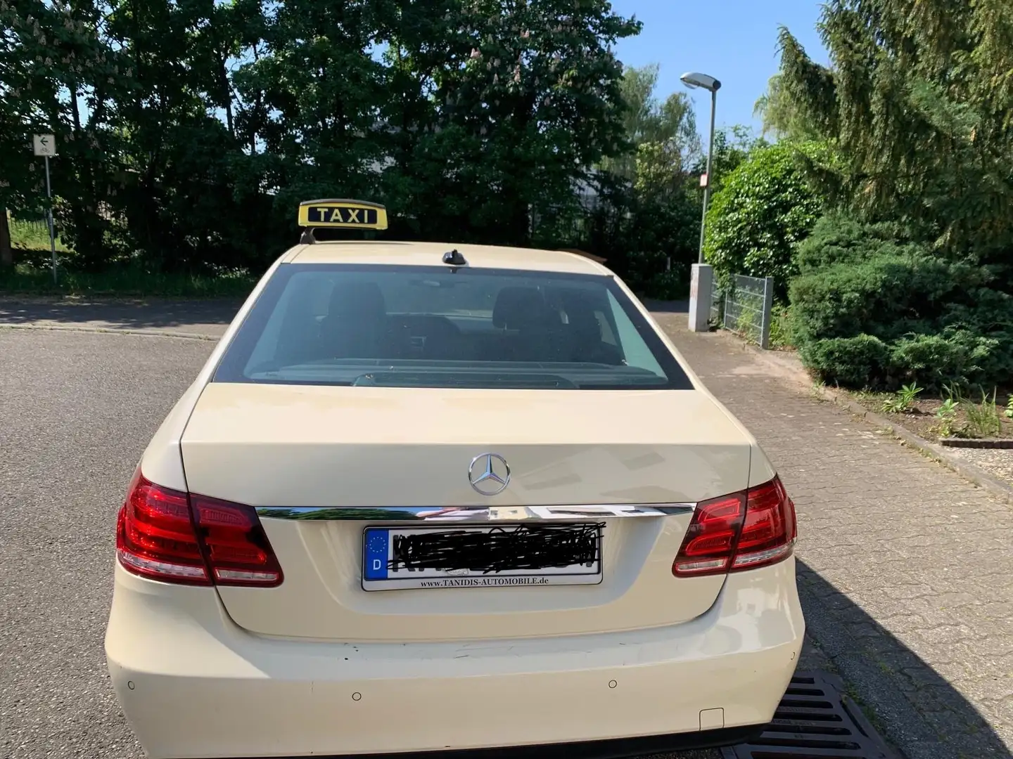 Mercedes-Benz E 200 E-Klasse Diesel CDI Beige - 2