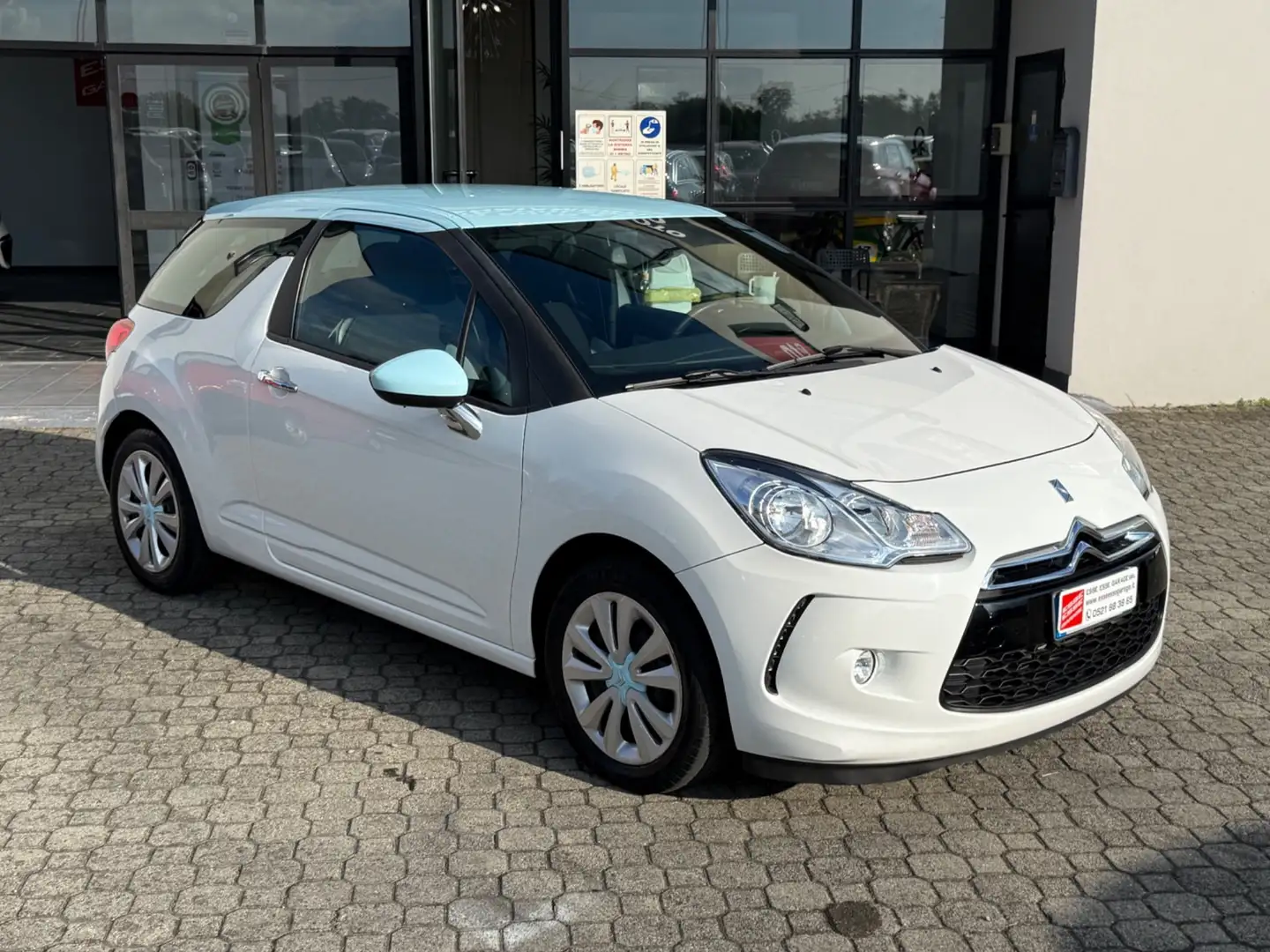 DS Automobiles DS 3 DS 3 1.4 VTi 95 Chic Blanc - 2