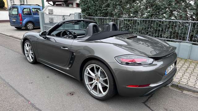 Porsche Boxster 718 MY 24, 1. Hand, PDK, Bose, 20 Zoll