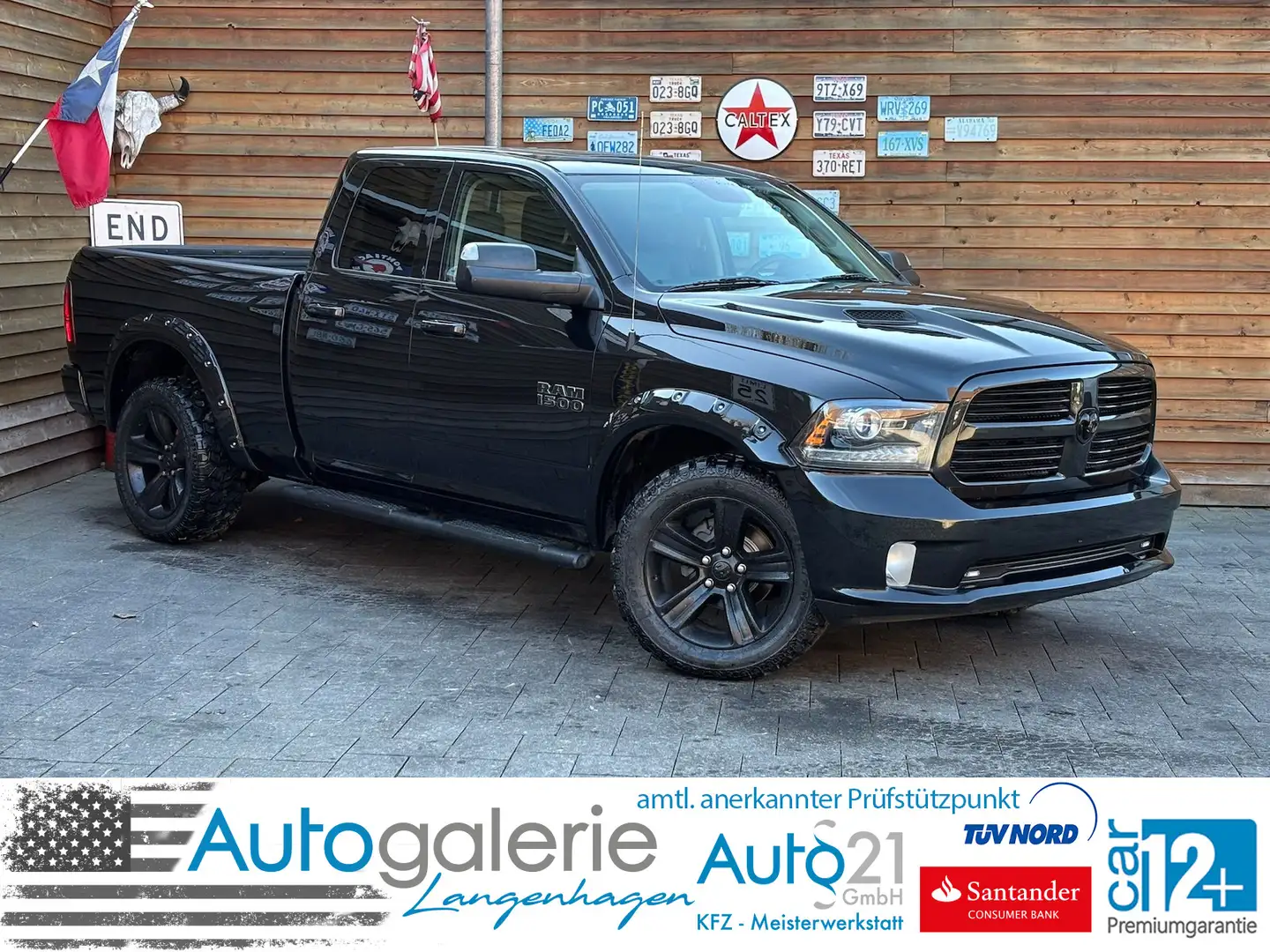 Dodge RAM 1500 Sport 5,7 V8 4x4 Schiebd Sitzlüft AHK Schwarz - 1