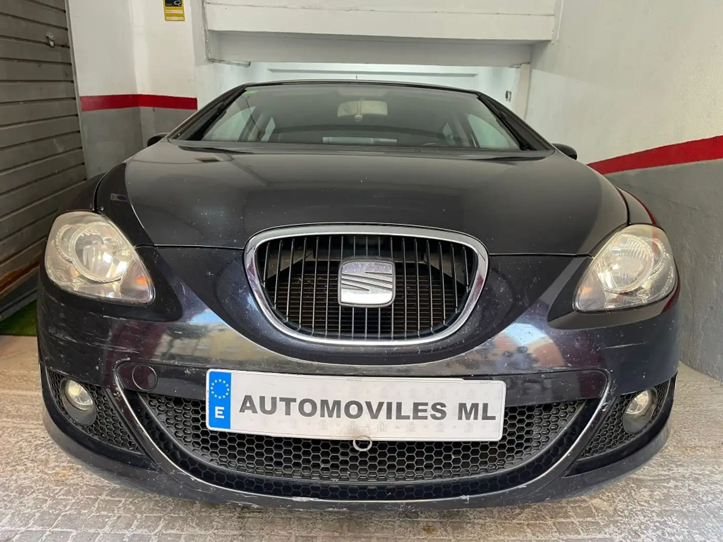 SEAT Leon 1.6 Stylance Negro - 2