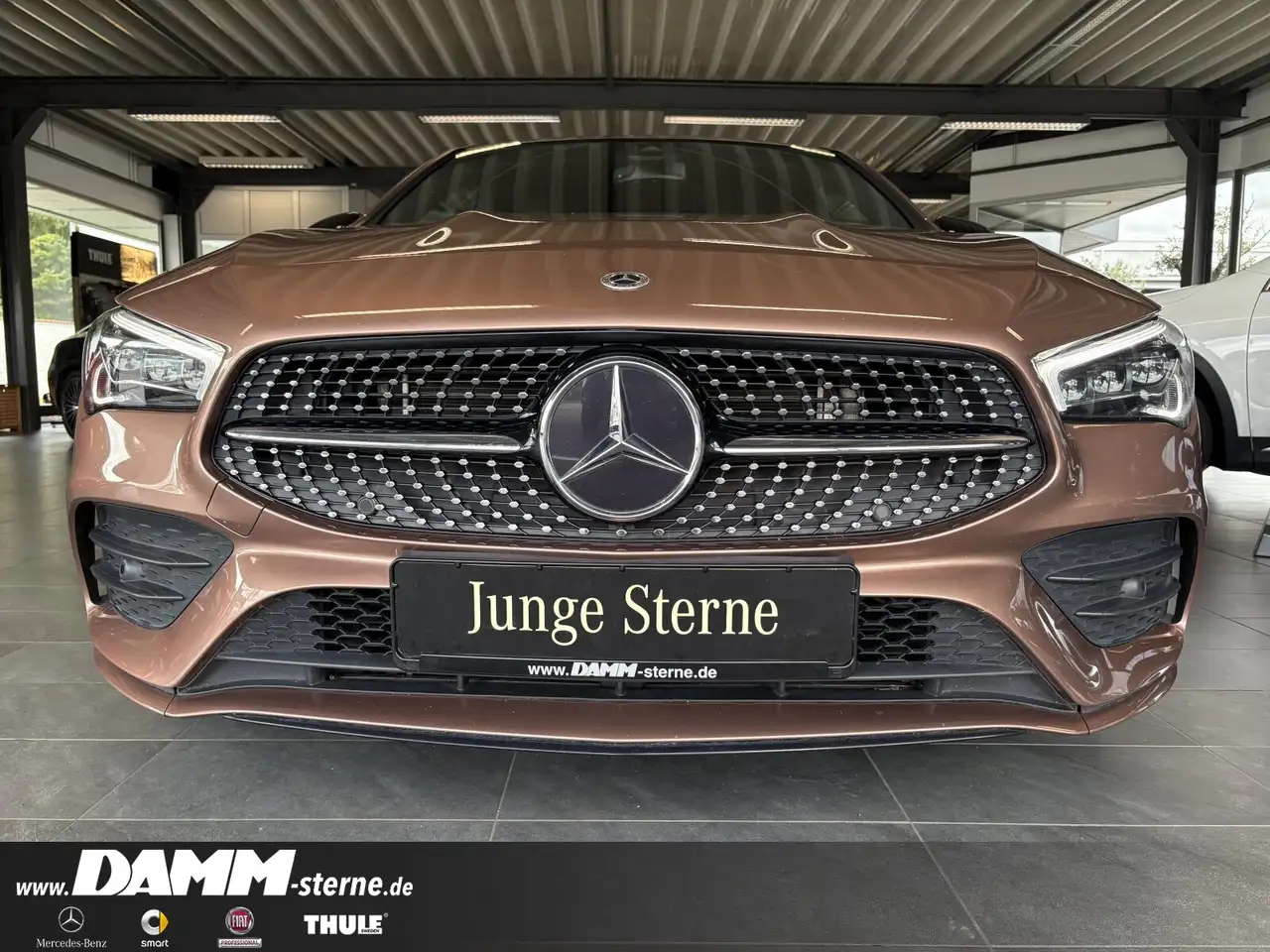 Mercedes-Benz CLA 250 e Coupé AMG/Multibeam/Night/CarPlay/DAB+, миниатюра 2