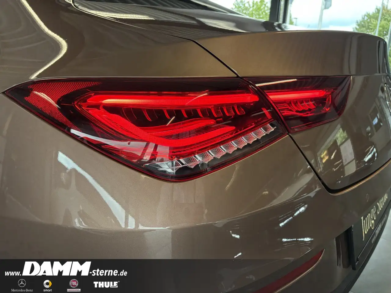 Mercedes-Benz CLA 250 e Coupé AMG/Multibeam/Night/CarPlay/DAB+, миниатюра 24