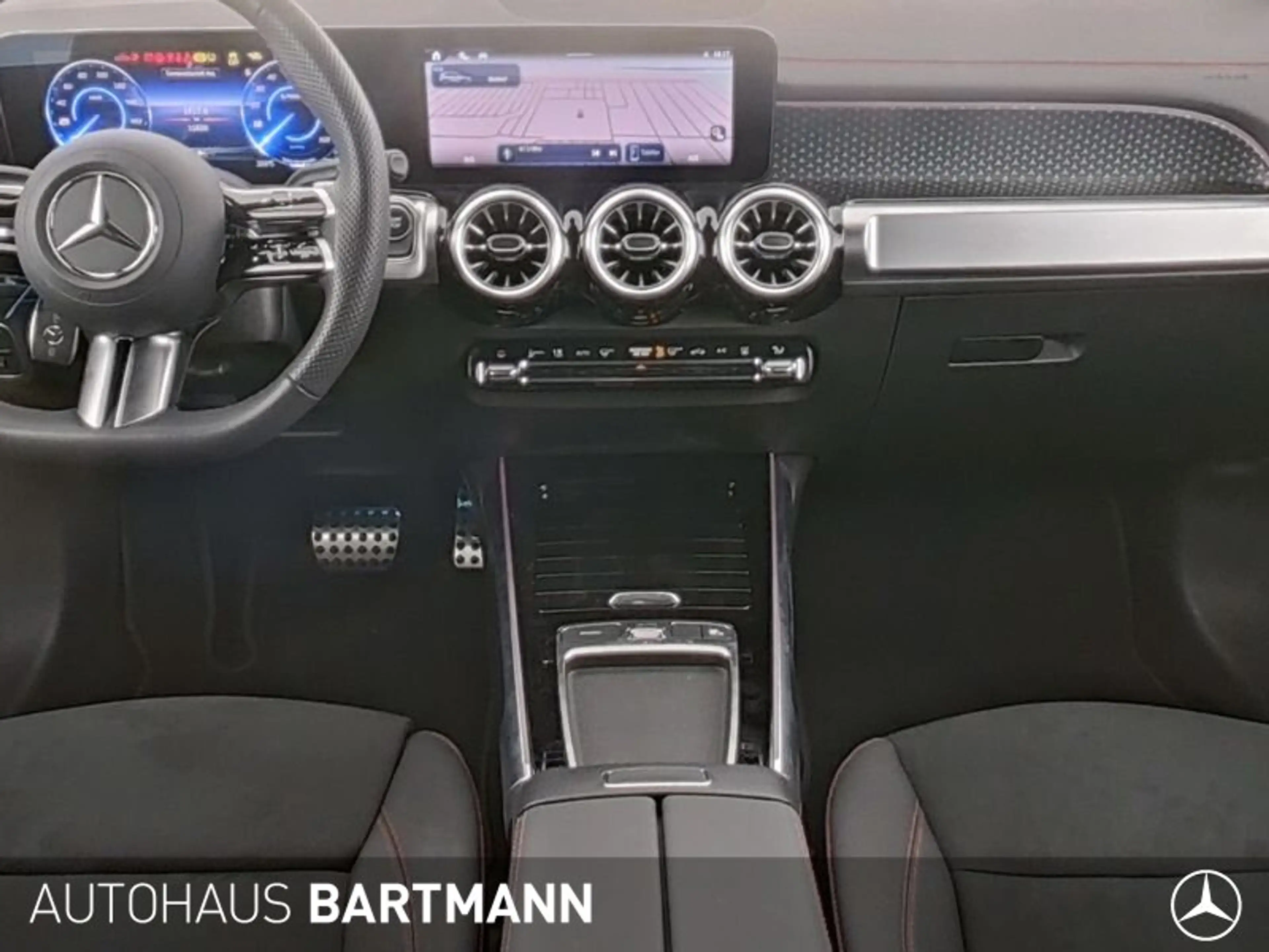 Mercedes-Benz EQB 300 EQB 300 4MATIC AMG Line/Navi/Styling/Klima/LED — photo 8
