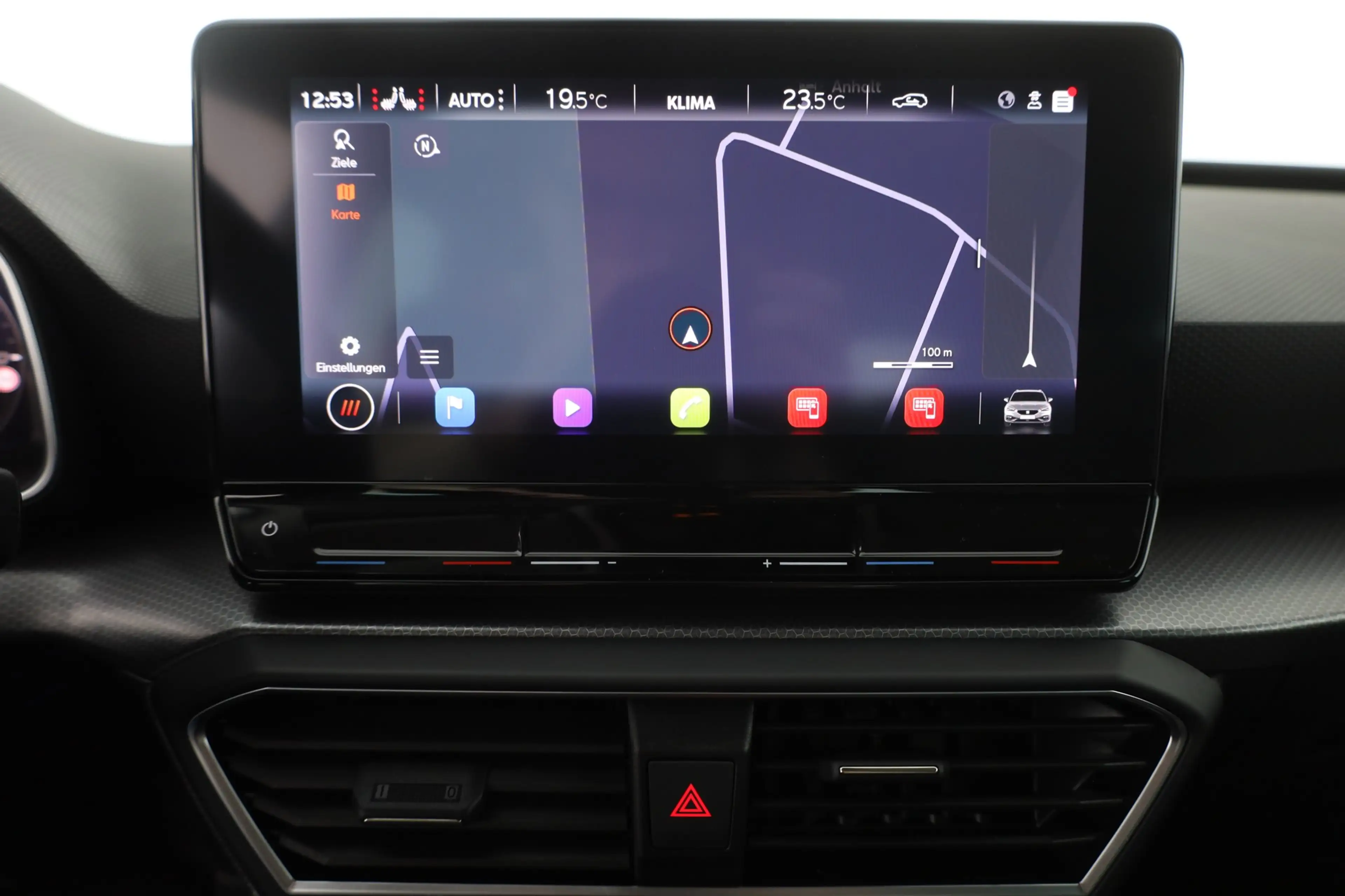 SEAT Leon ST 2.0 TDI DSG Style LED Navi Kamera ACC — photo 11