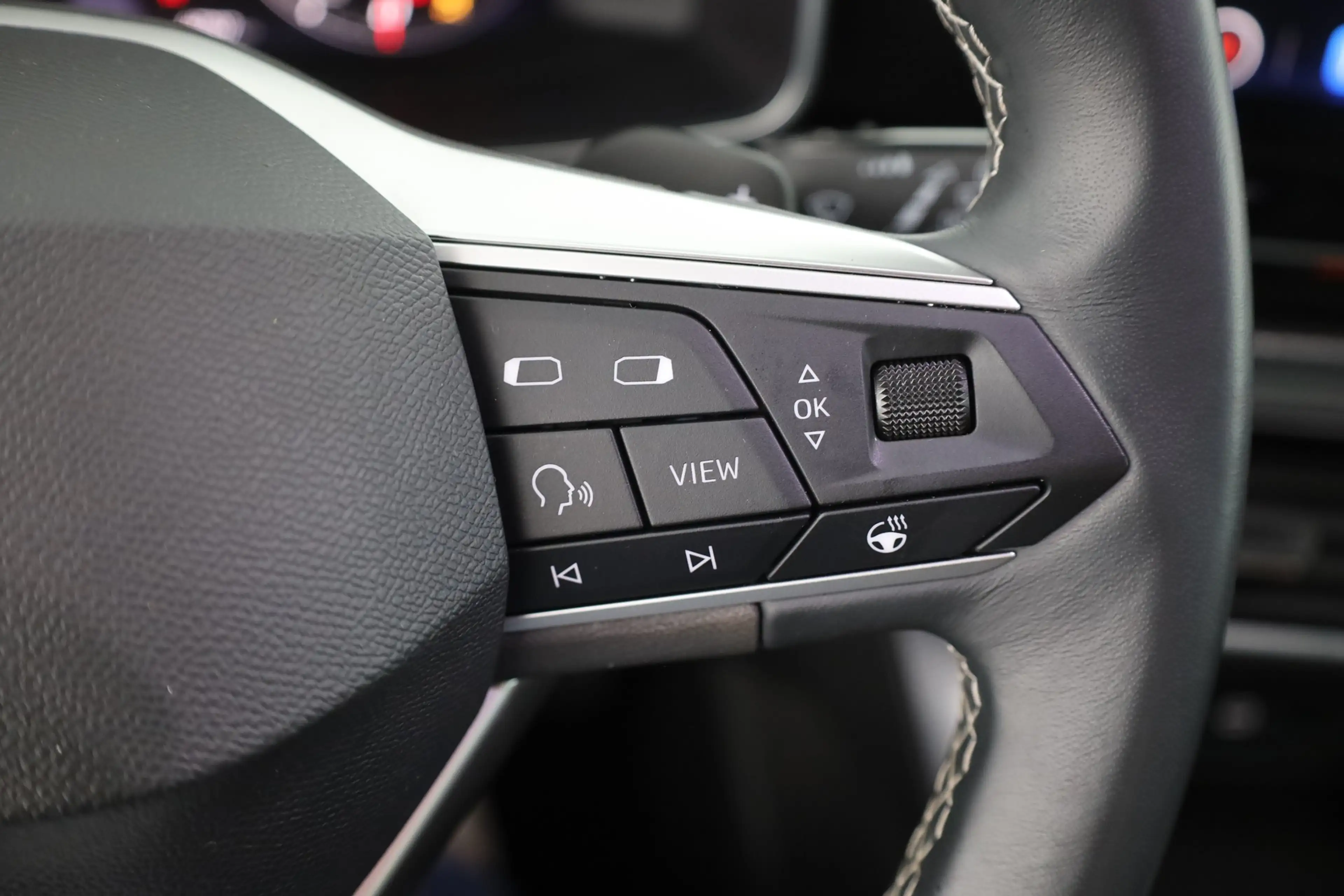 SEAT Leon ST 2.0 TDI DSG Style LED Navi Kamera ACC — photo 16