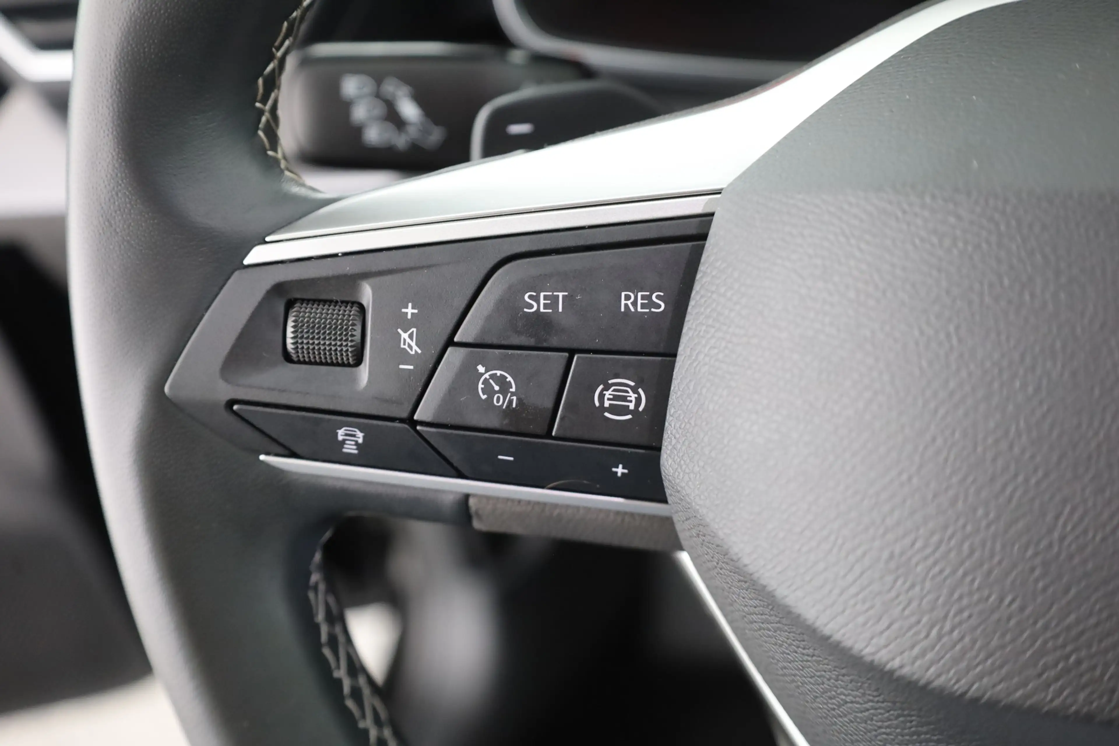 SEAT Leon ST 2.0 TDI DSG Style LED Navi Kamera ACC — photo 15