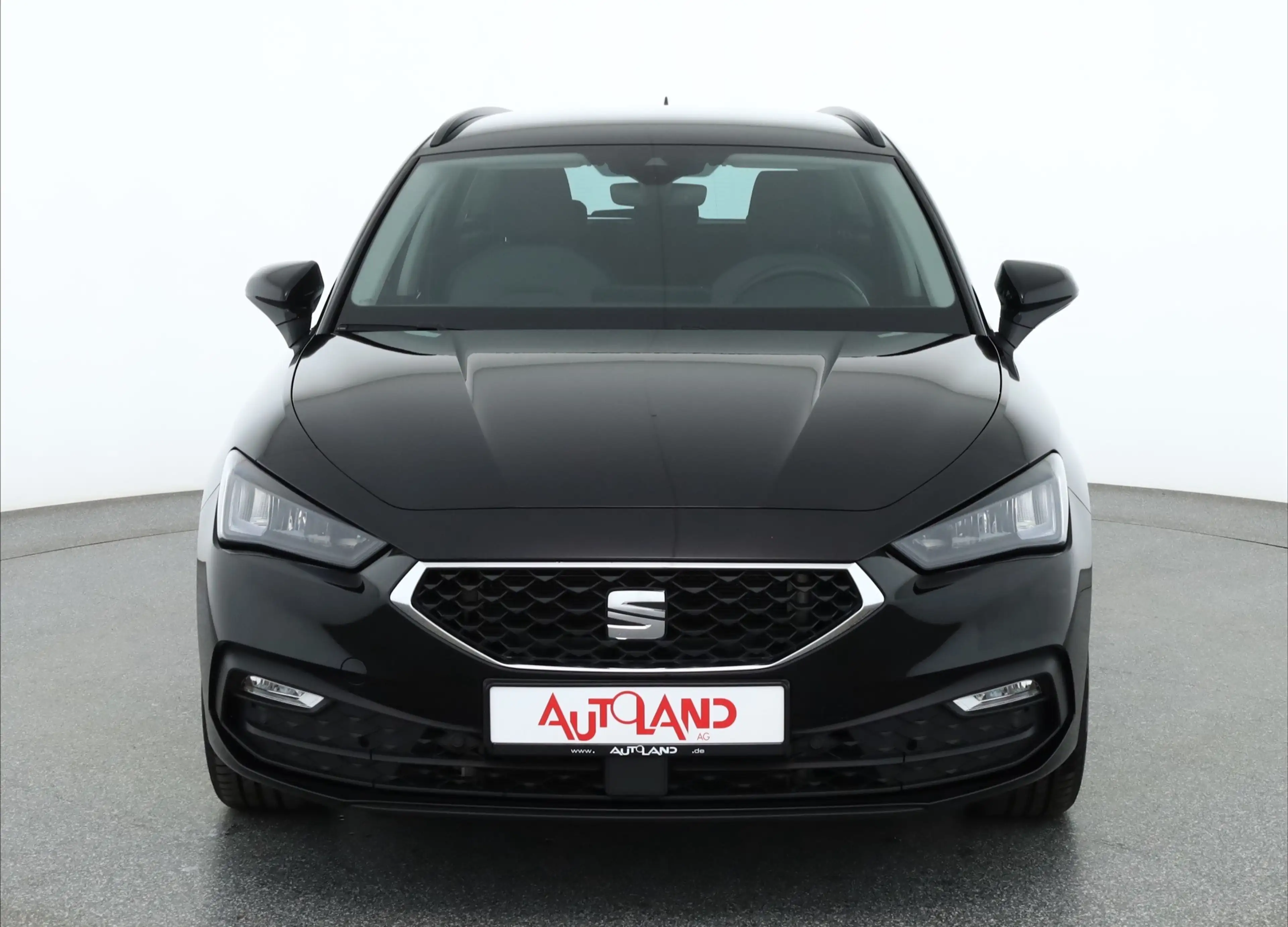 SEAT Leon ST 2.0 TDI DSG Style LED Navi Kamera ACC — photo 8