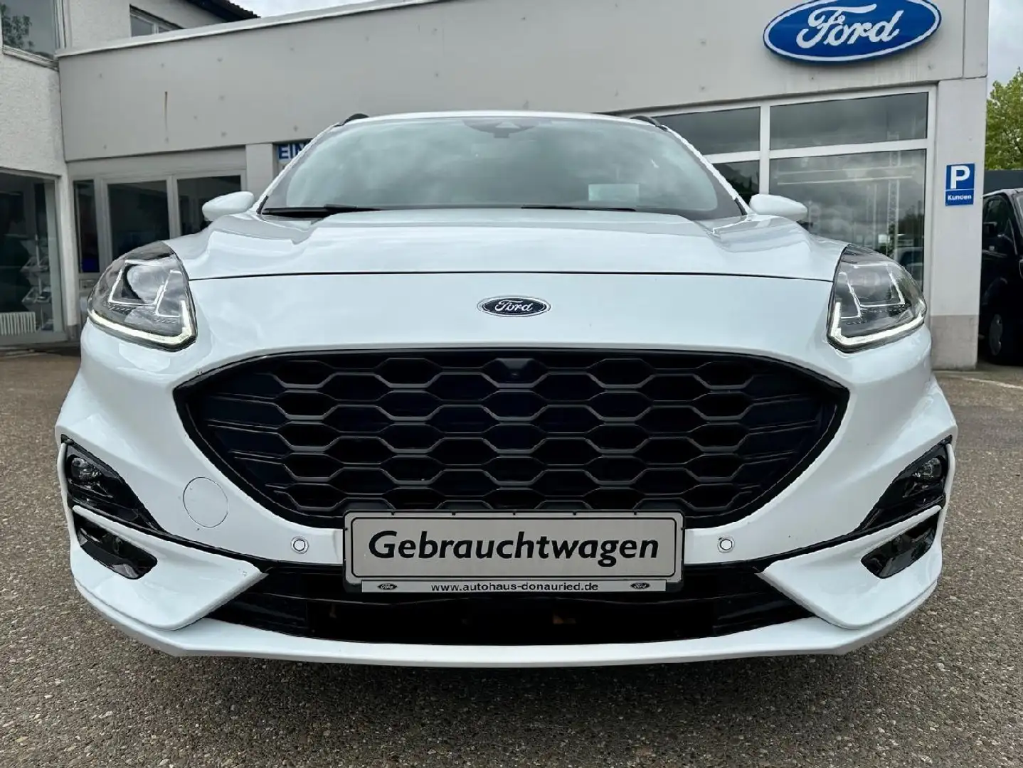 Ford Kuga ST-Line X *Vorführwagen* Blanc - 2